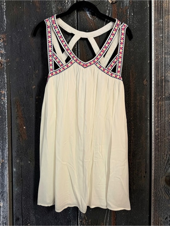 Altar'd State Dresses & Skirts - Altar'd State White Mini Dress with Pink Embroidered Trim